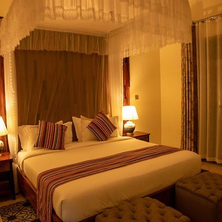 Las Vegas Garden Hotel Mbarara ภายนอก รูปภาพ